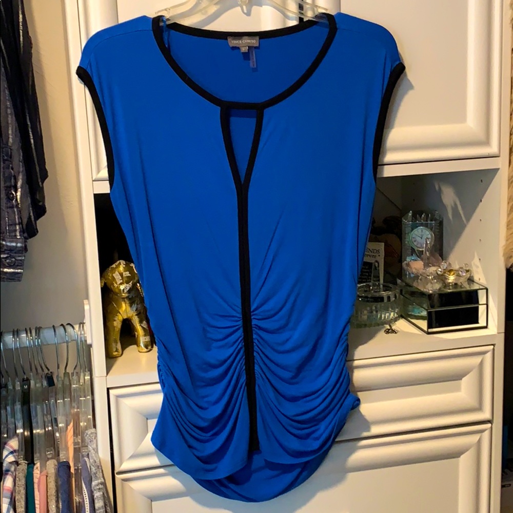 Vince Camuto Top